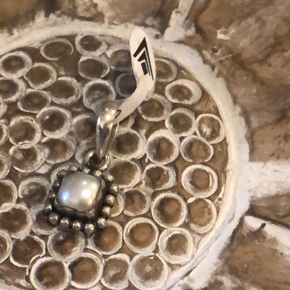 Silpada Pearl Pendant